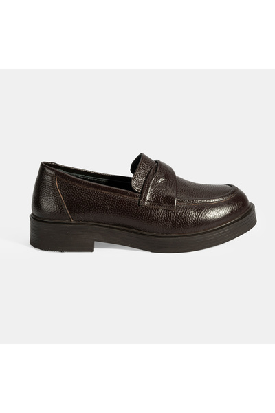 Desa Women's Brown Leather Loafer