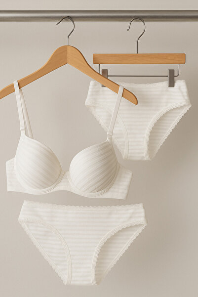 SADE Stylish Design Underwear Set with Padded Support