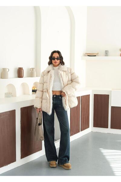 FERZOLAİO Fur Detailed Belted Inflatable Beige Coat
