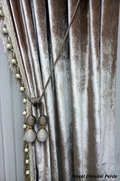 Hayal Dünyası Dekoratif Perde Bağı – Şık İp Top Perde Tutucu – Modern Perde Aksesuarı (Braçol)