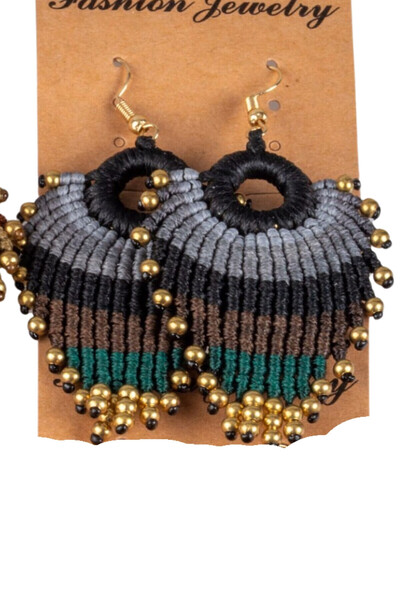 Waves And Pebbles أقراط ترويان سي