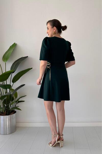 MaziButik Cross Chain Crepe Dress Emerald