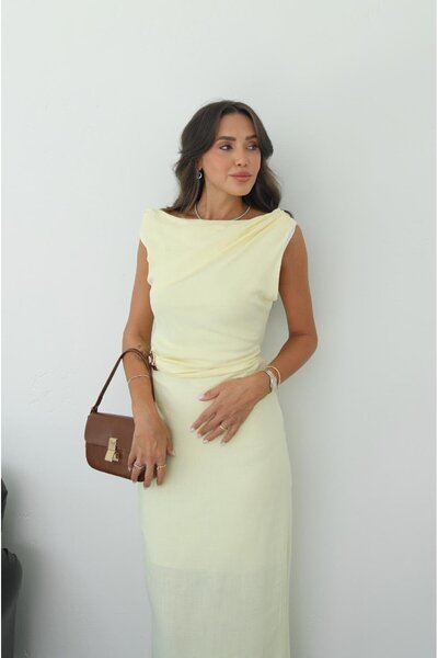 Havoş Light Yellow Gathered Detailed Gold Accessory Dress