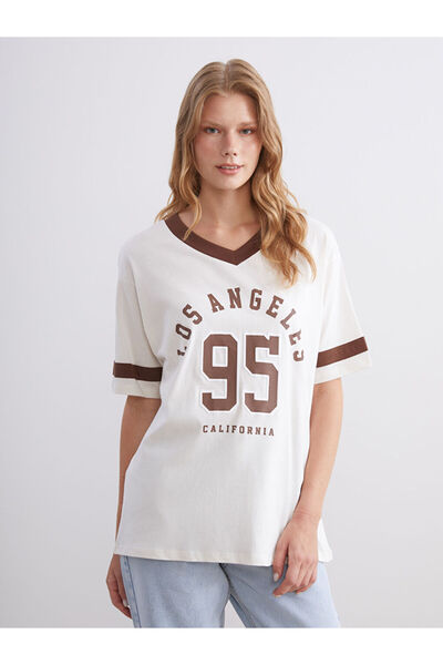 LC Waikiki Δημοφιλή προϊόντα από το Freezen Store |   Γυναικείο μπλουζάκι με ...