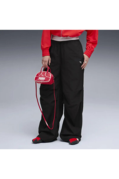 Puma WARDROBE ESS Parachute Pants Siyah Kadın Eşofman Altı