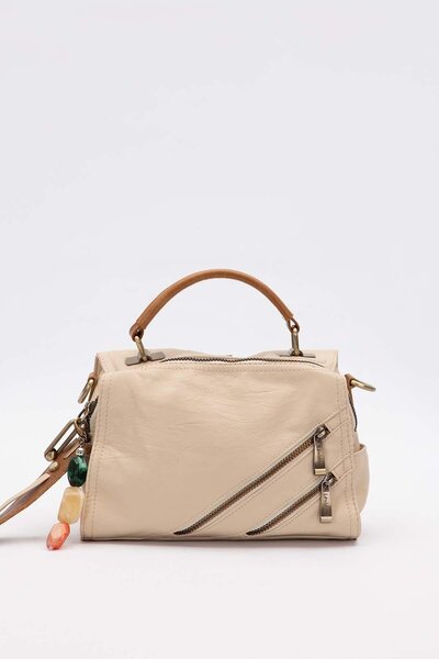 Levidor Cream cross zipper detailed backpack