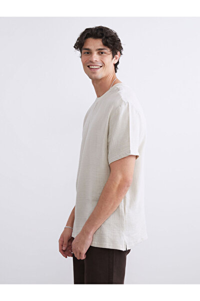 LC Waikiki Zero Roba Collar Muslin Men's T-Shirt from Uzg Store for Style Ent...