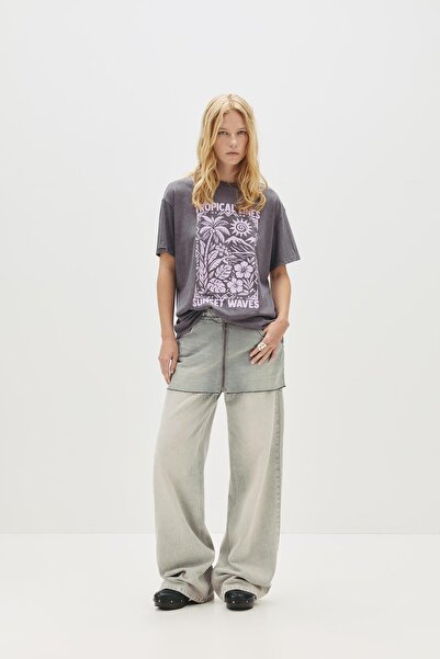 Pull & Bear Tropikal grafik baskılı t-shirt