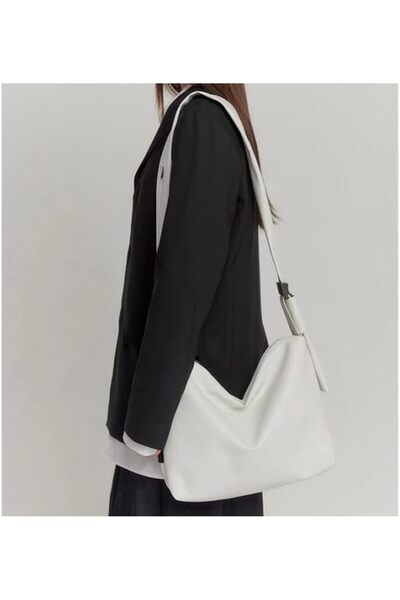 Skycare حقيبة جلدية للكمبيوتر المحمول والكمبيوتر اللوحي، حقيبة كتف للسفر، حقيبة كمبيوتر محمول سوداء