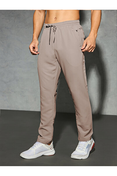 Technosport By Styli Men Solid Woven Track Pants