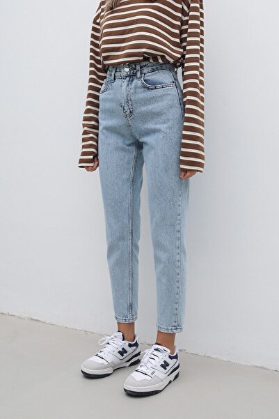 kleshus Pantaloni de damă Camelia Snow Wash Mom Jean din anii 90 Leo