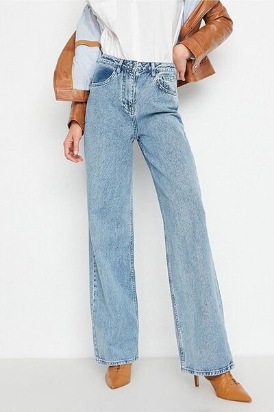 kleshus فالنسيا سنو واش أزرق فاتح ليكرا سوبر عالي الخصر واسع الساق بالازو جين...