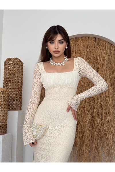 Afiş Butik Ecru Square Collar Ruched Pleated Dress