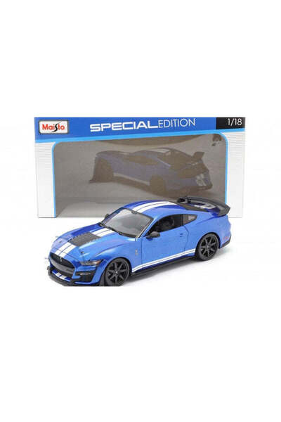 Maisto Mustang Shelby GT 500 2020 Blue with White Stripes - 1/18