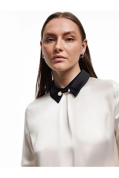 Koton Off White Women's Blouse with Color Contrast Metal Accessories 6Wak60014Uw