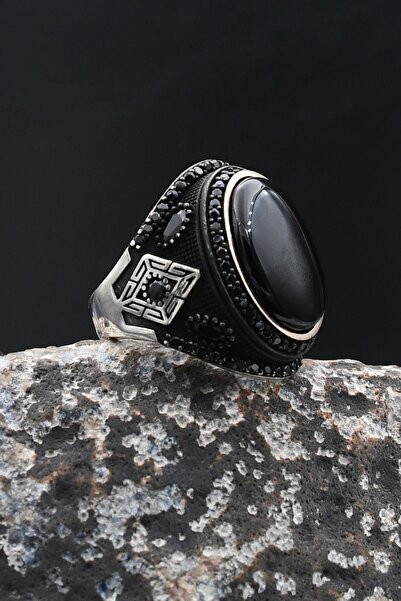 Prestige Oniks Taşlı 925 Ayar Gümüş Erkek Yüzük Zirkon Taş Süslemeli 902210