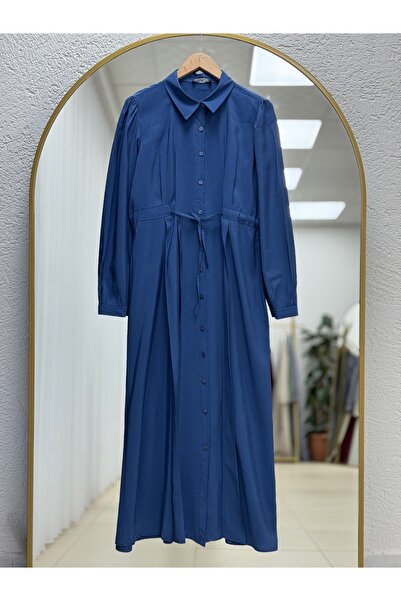 BENAHOLL فستان ماريستا بتفاصيل البطارية الأمامية والخلفية وخصر مزود بفتحة تون...