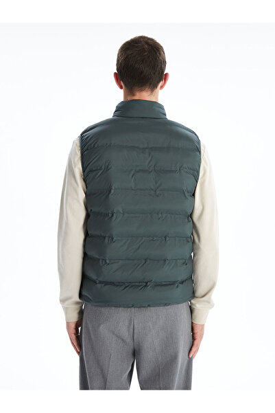 LC Waikiki Standart Kalıp Dik Yaka Erkek Şişme Yelek