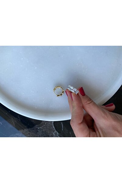 Luvitaaksesuar Taş Detaylı Kare Kesim Halka Küpe