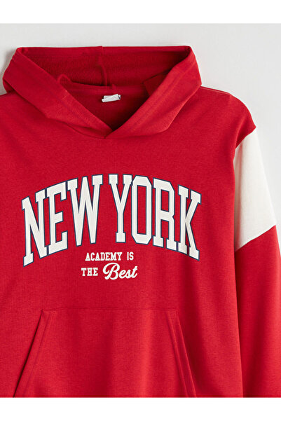 LC Waikiki Sparkling Selections from Shining Store |   Hooded New York Printed Boys' Sweatshirt