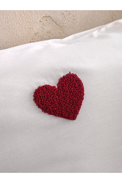 LC Waikiki Red Heart Embroidered Double White Duvet Cover Set