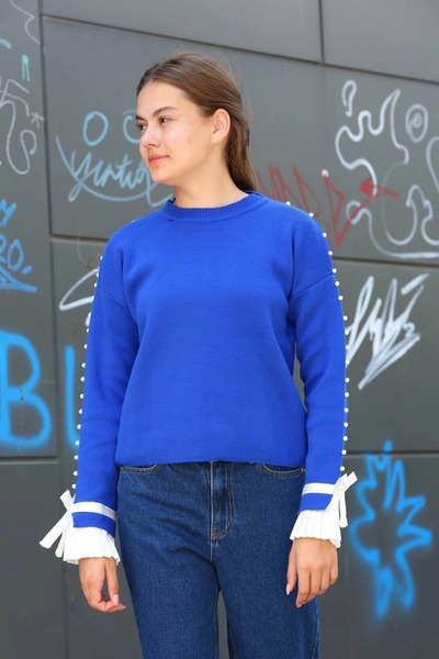 Zerenyus Beaded Detailed Sweater Saks Blue