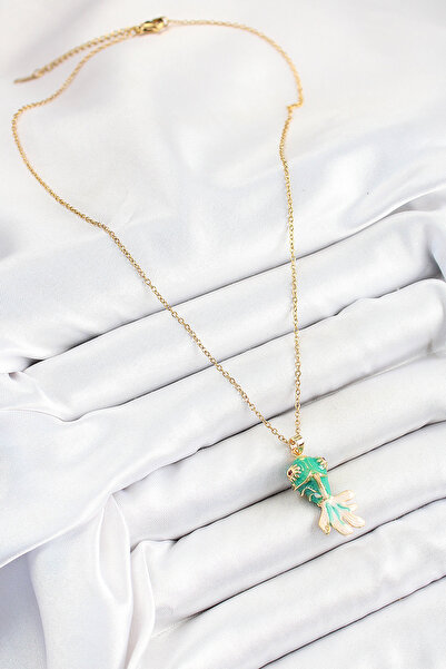 ForWhat قلادة على شكل سمكة خضراء بسلسلة من الفولاذ الذهبي للمرأة الأنيقة