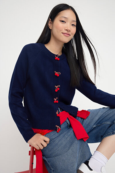 Trendyol Collection Navy Blue Crew Neck Cherry Accessory Detailed Knitwear Cardigan Twoaw26Hi00141