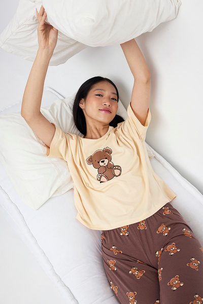 Trendyol Collection Teen Beige-Multicolor Cotton Teddy Bear Printed Lycra Knitted Pajama Set Thmaw26Pt00076