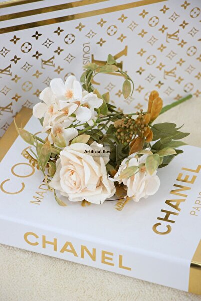 Yapay Çiçek Deposu Cremă cu mini garnitură artificială de trandafiri și horte...