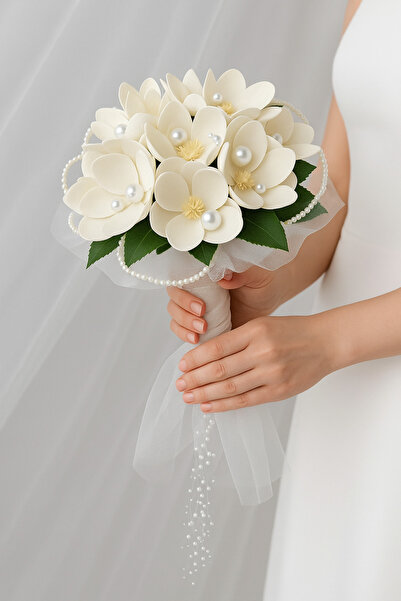 Bioren İncili Tüllü Manolya Gelin Buketi