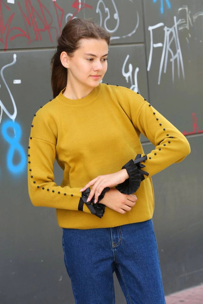 Zerenyus Beaded Detailed Sweater Mustard