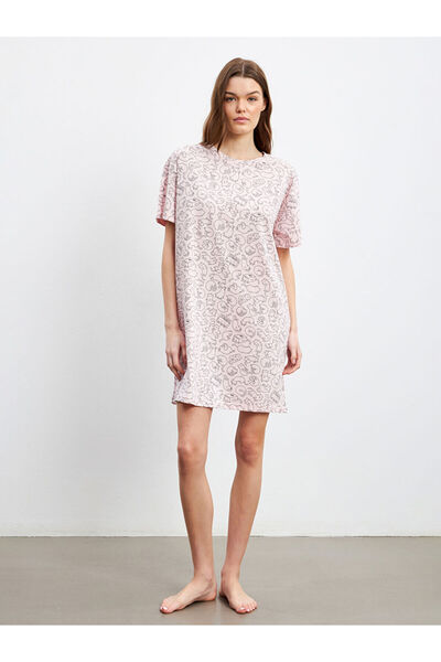 LC Waikiki UZG Store'dan Stilinizi Oluşturun | Bisiklet Yaka Desenli Kadın Gecelik