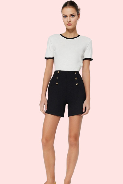 PayBuy Women's Fashion High Waist Buttoned Tube Leg Knitted Shorts Summer Shorts Where Style Meets
