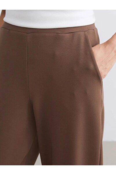 LC Waikiki Γυναικείο αθλητικό παντελόνι LCW με ελαστική μέση (W5)