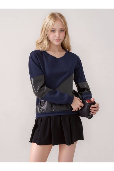 DEVRİMAY TEKSTİL Women's Leather Detailed Sweathirt