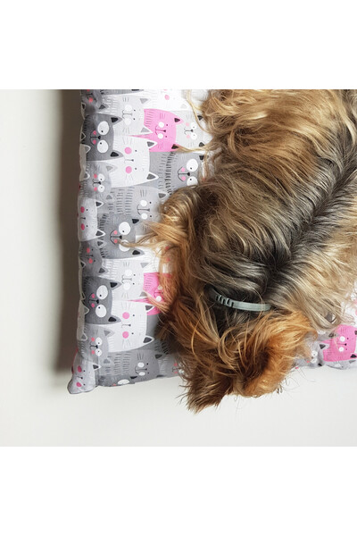 Blanosic Pillow for dogs and cats, Furry, Handmade, Kitten pattern, 100% Cotton, 65 x 50 cm