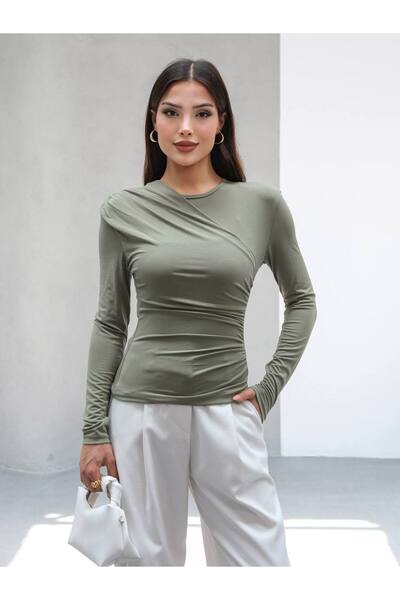 Butik Beyza Shoulder Pleat Side Gathered Blouse
