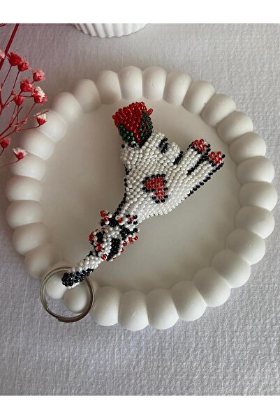 Handmade KUM BONCUK EL İŞİ KIRMIZI GÜL TUTAN EL ANAHTARLIK