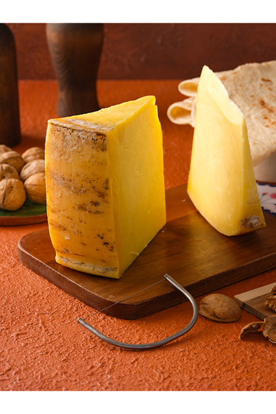 KAŞARCIZADE Kars Eski Kaşarı - Şirden Mayalı - 1 Kg