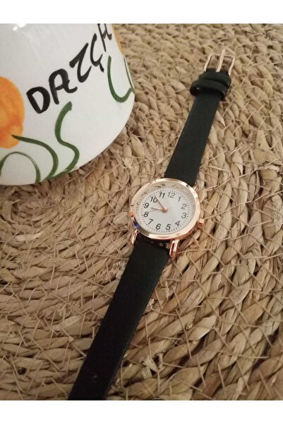 QUARTZ ساعة يد نسائية بسوار أسود موديل دائري ريترو مع أرقام bb0084