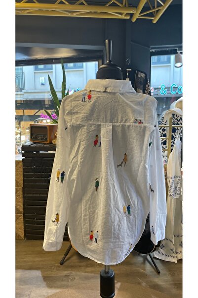 Patiskha Figürlü Beyaz Gömlek