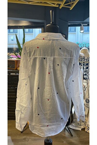 Patiskha Kadın Beyaz Kalp Nakış İşlemeli %100 Pamuk Oversize Gömlek