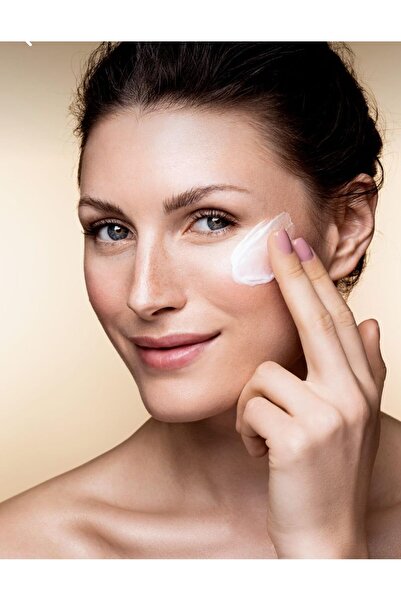 FASHIONEEDA Retinol Moisturizer Cream for Face, Anti Wrinkle Cream for Face and Eye Toning, VitaminE Cream(50ml)