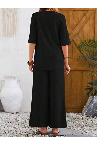 Serero Equri̇ Women's Short Sleeve V Neck Buttoned Wrinkled Blouse and Pants Two-Piece Set