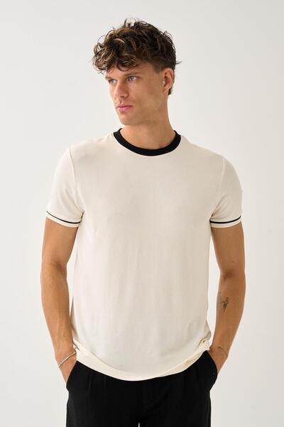 ALEXANDERGARDI Regular Fit Collar Detailed T-Shirt