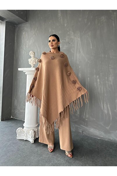 newmisal KADIN TAKMA ÇİÇEK DETAYLI PANÇO TAKIM