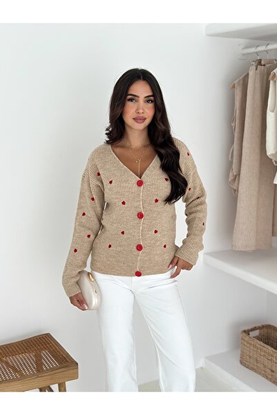 b buhari bykoc Soft Textured Heart Buttoned Cardigan