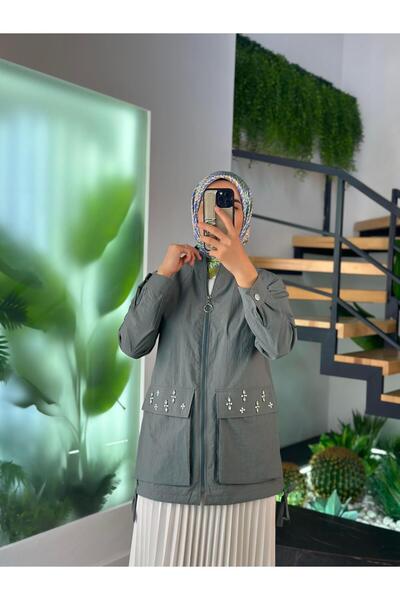 BÜRDE سترة نسائية من Cebi بتفاصيل حجرية بلون نعناعي