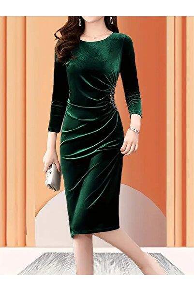 Masspera Yuvarlak Yaka Uzun Kollu Drapeli Büzgülü Yanı Taş Detaylı Midi Kadife Elbise